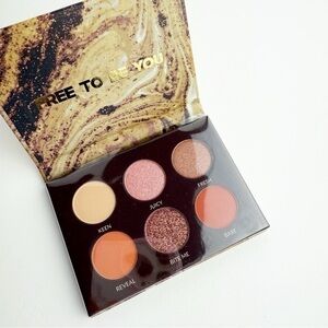 BH Cosmetics Unleashed 6 Color Shadow Palette Peach EMOJI Brand New